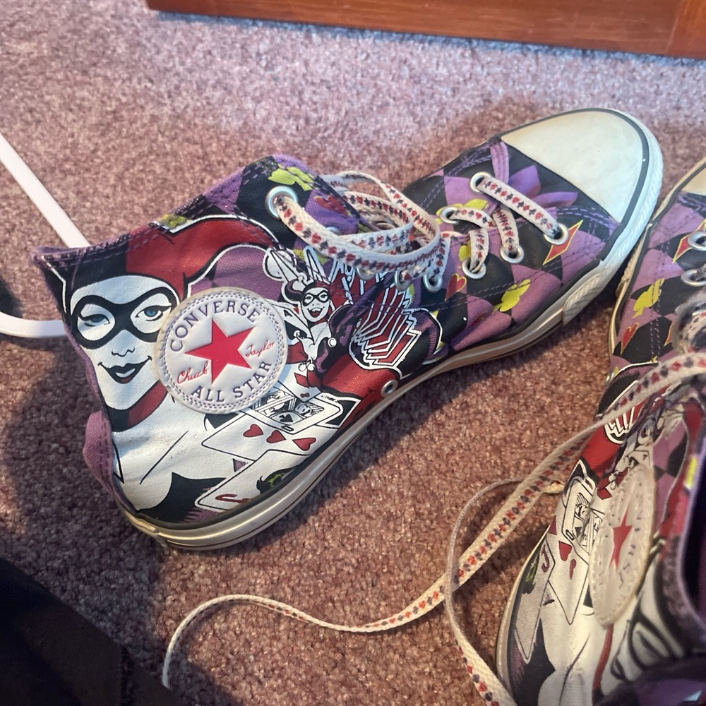 Converse All Star Comic Art High-Tops Harley Quinn Men’s Size 9